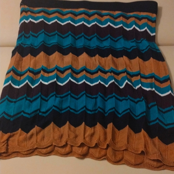 Knee length multicolored Chevron skirt - Picture 1 of 4